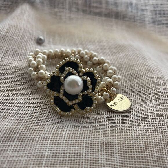 Bbw contrast camilla flower bag charm/keychain & hair elastic/bracelet pearl - Picture 3 of 9
